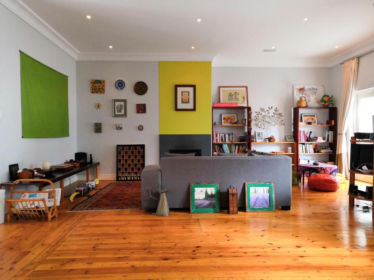 T House 2* Cape Town