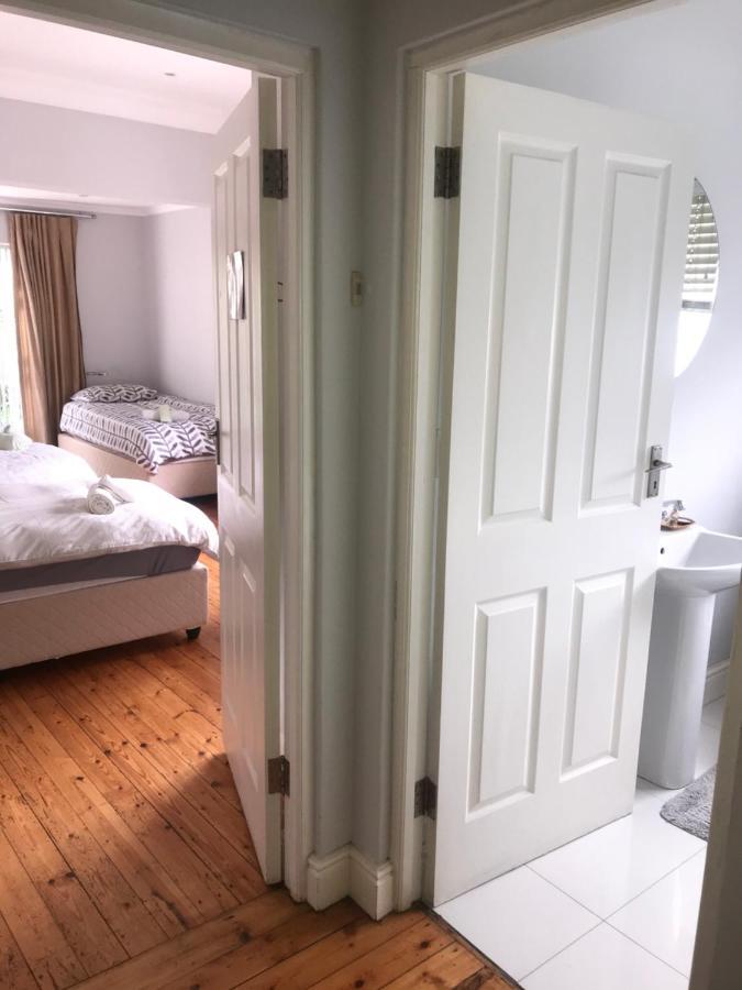 Bed & Breakfast T House
