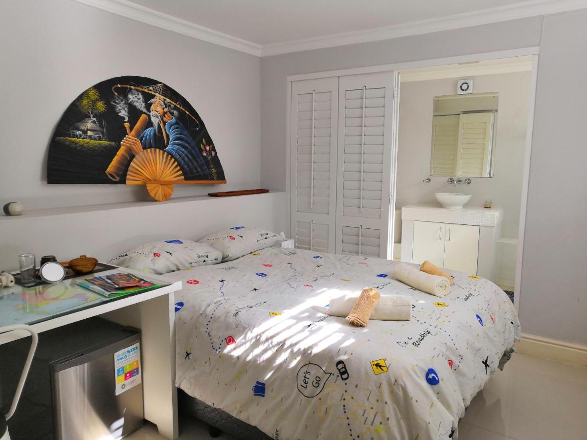 Bed & Breakfast T House Cape Town