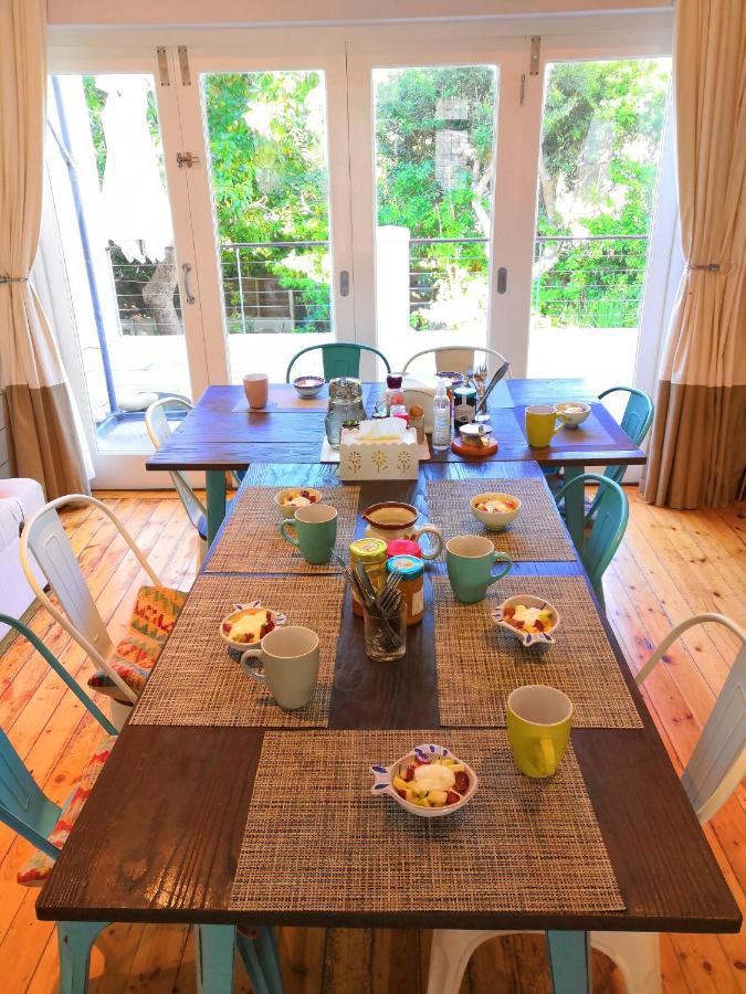 Bed & Breakfast T House 2*